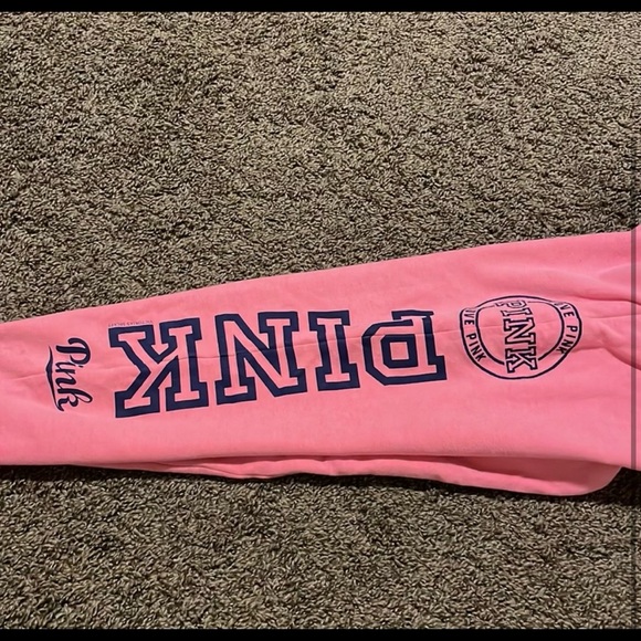 PINK boyfriend sweats size XS - Picture 2 of 2
